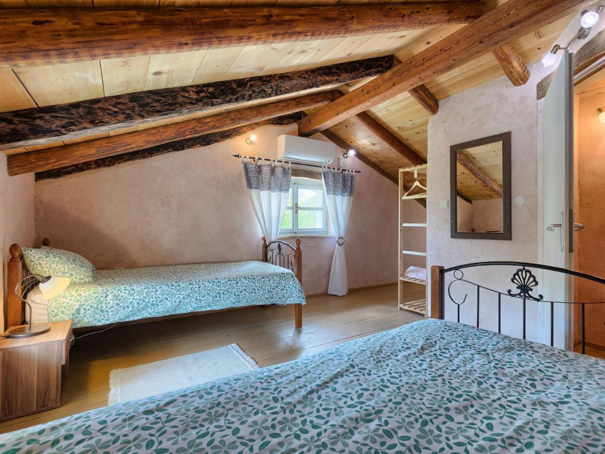 Holiday Home Hrelja - Roj418 By Interhome Žminj Buitenkant foto